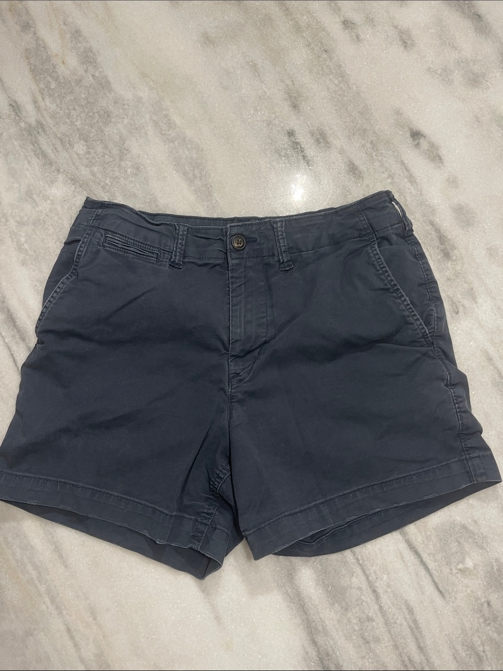 American Eagle Outfitters Lived In Khakis Shorts